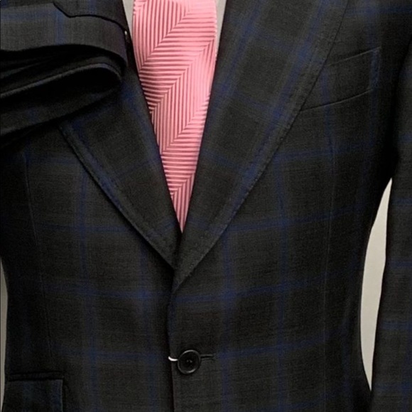 Stunning dark grey super 150 Cerruti wool suit - Picture 3 of 3